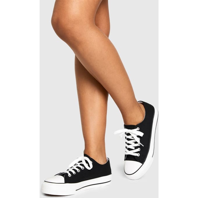boohoo Dames Low Top Platform Lace Up Trainers | Black | Maat: 3