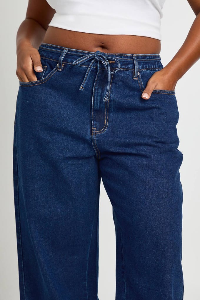 boohoo Dames Plus Elastische Achterkant Strikband Trekkoord Rechte Pijp Jeans | Indigo | Maat: 44
