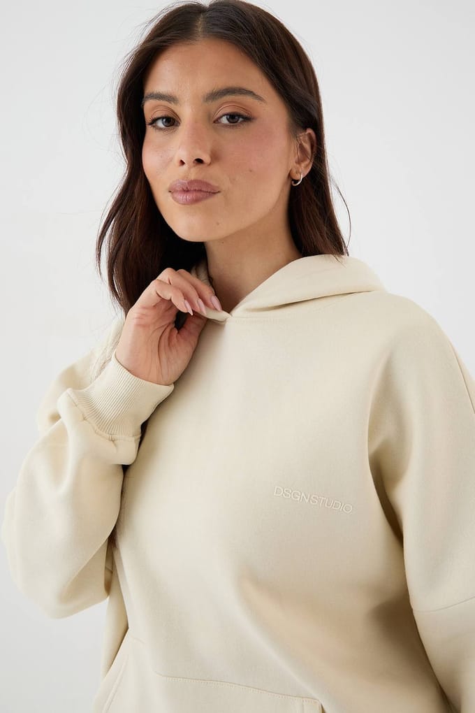 Dames DSGN Studio Oversized Hoodie | Cream | Maat: XL