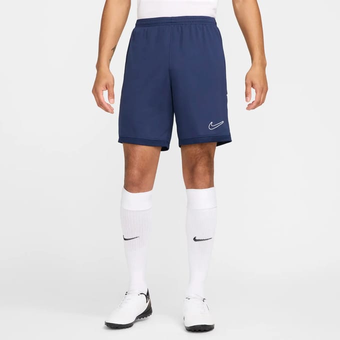 Nike dri-fit academy25 short in de kleur marine.