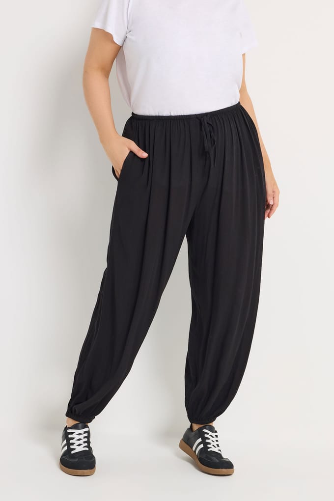 Yours Zwarte Ballonbroek Met Omslag Size 42