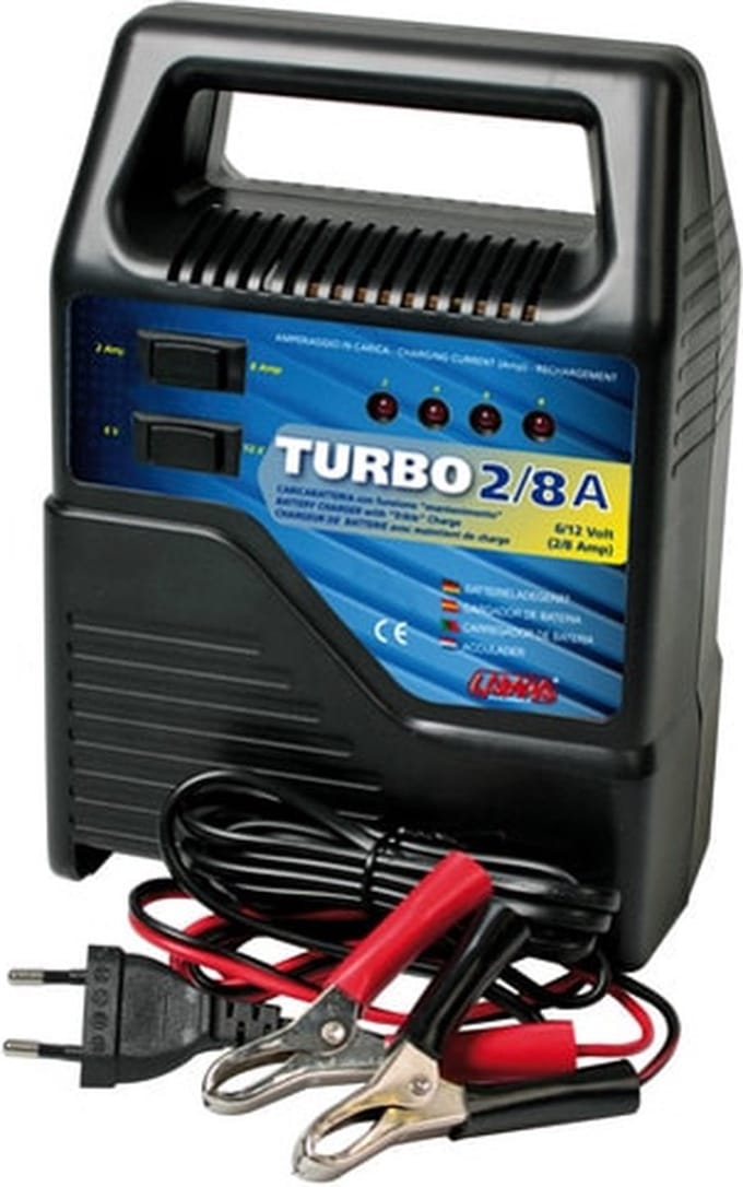 Acculader “Turbo” 6 - 12 V 2-8A - led indicatie - beveiligd tegen ompoling & oververhitting - 2 laad standen