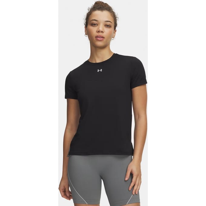 Under armour vanish ss in de kleur zwart.