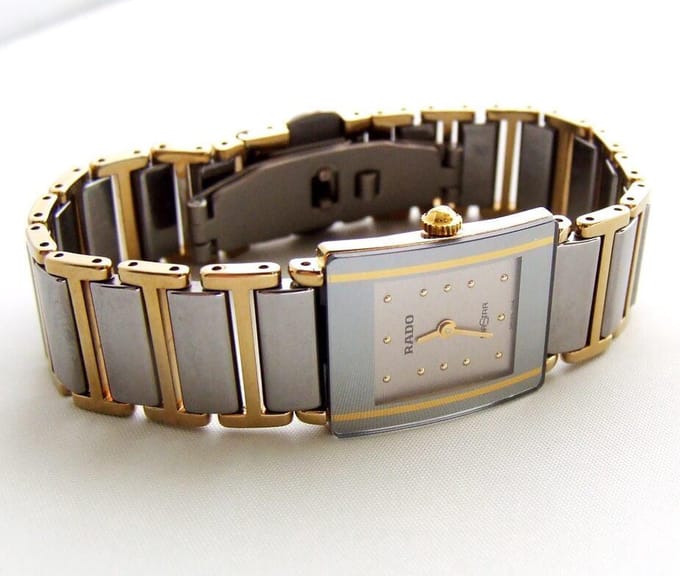 Rose gouden kruis met zirkonia