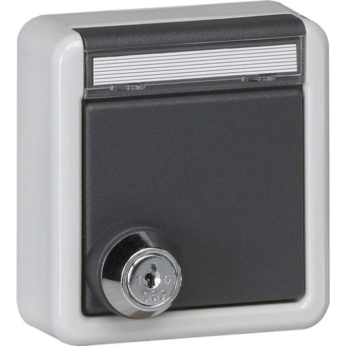 Gira IP44 Schuko Stopcontact Met Slot En Labelframe - 456735