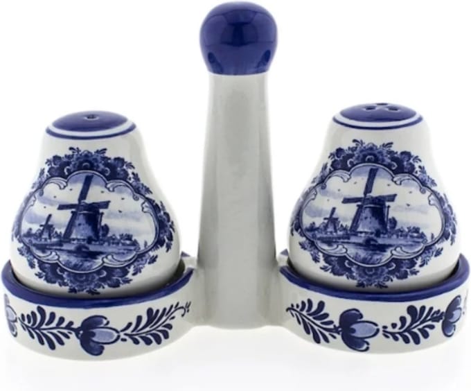 Peper en Zoutstel - Met Onderstuk - Delfstblauw - Per Set - Souvenir - Relatiegeschenk