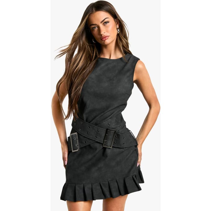 boohoo Dames Nep leren mini-jurk met dubbele riem | Washed Black | Maat: 34