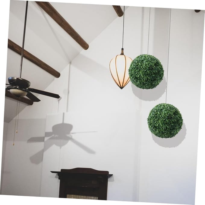 Kunstgras Bal - Hangende Decoratie - Buiten Decoreren - UV-bestendig - 28 cm - Groen