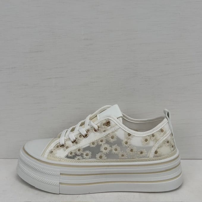 Leuke sneakers met bloemetjes beige Beige / 38