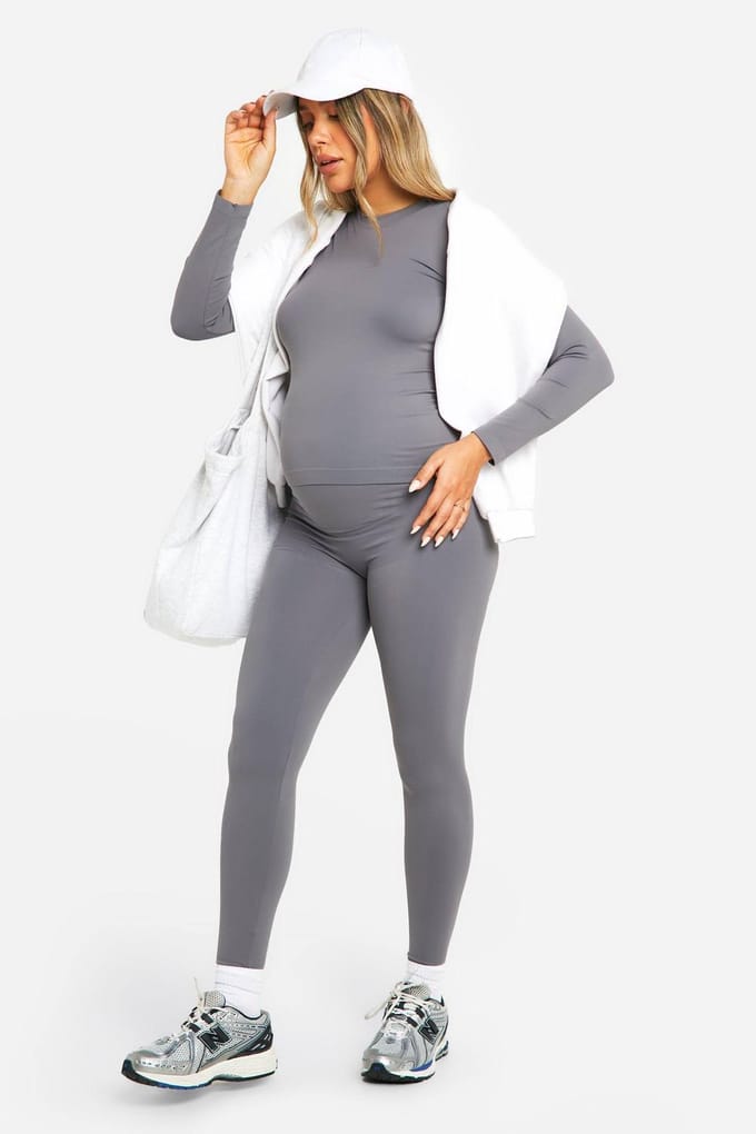 boohoo Dames Materniteits Soft Touch Basic Top met Lange Mouwen | Charcoal | Maat: Small