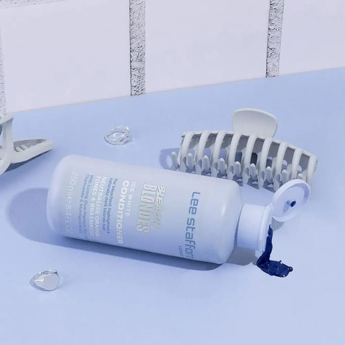 Lee Stafford - Bleach Blondes Ice White Toning Conditioner - 250ml