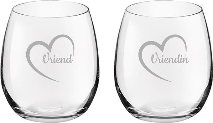 Gegraveerde Drinkglas 39cl Vriend met hartje & Vriendin met hartje