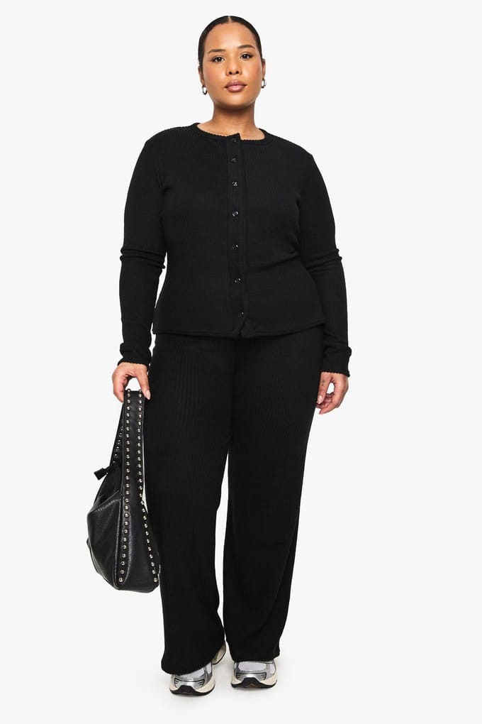 boohoo Dames Plus Soft Rib Cardigan En Elastische Broek Set | Zwart | Maat: 44