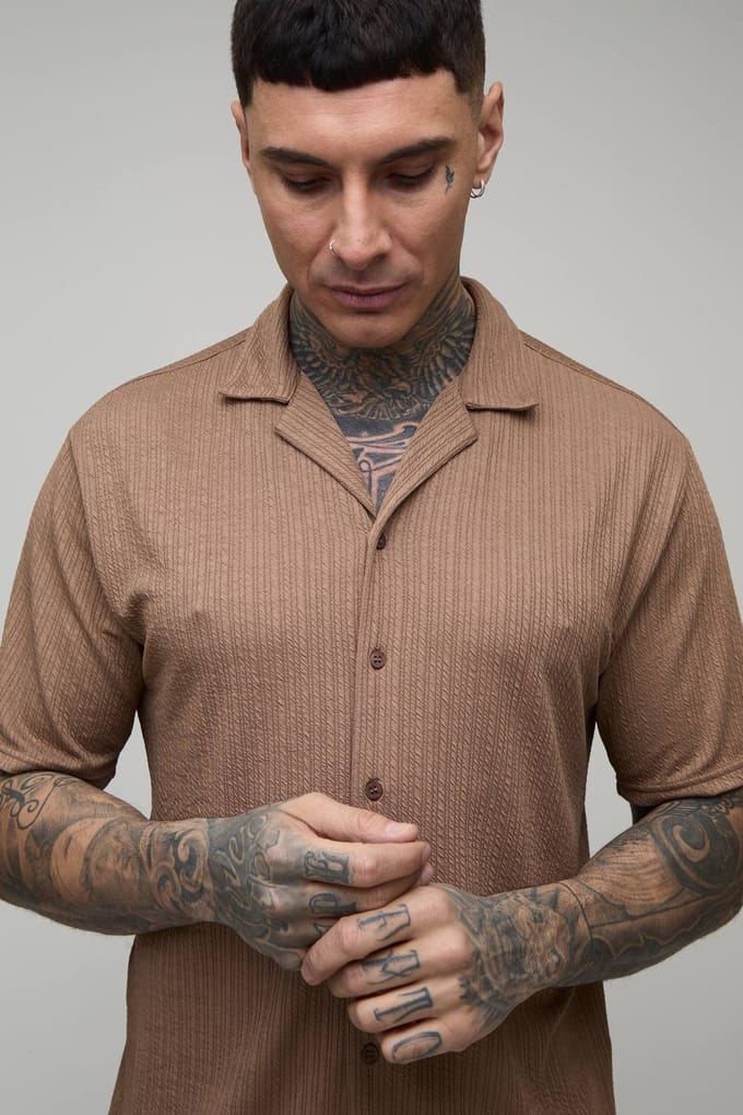 Lange Jersey Gestructureerde Geribbelde Regular Shirt & Relaxed Short Set | Chocolate | Size Small