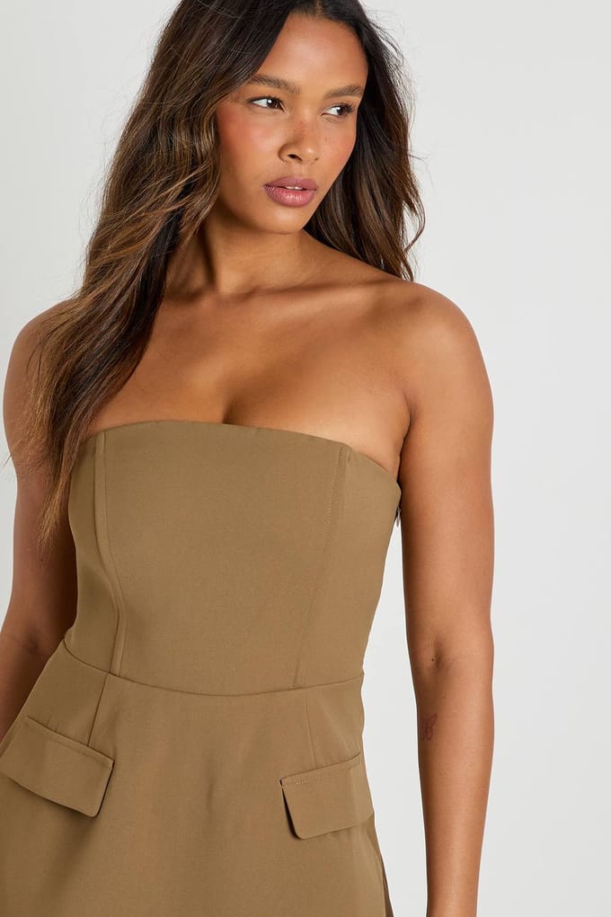 boohoo Dames Gestructureerde Bandeau Mini Jurk | Mocha | Maat: 8