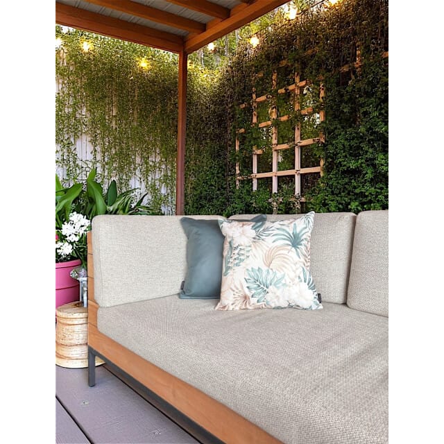 NOVÉE Sierkussen hibiscus flower outdoor | 45 x 45 cm | katoen/polyester