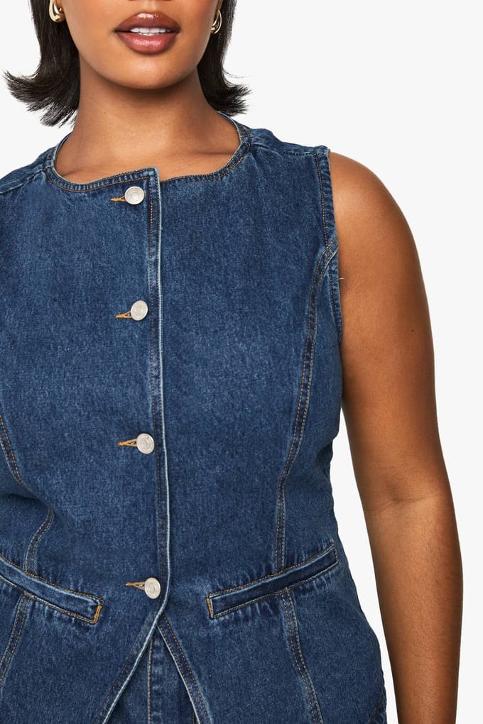 boohoo Dames Plus Denim Longline Weste | Medium Blauw | Maat: 44
