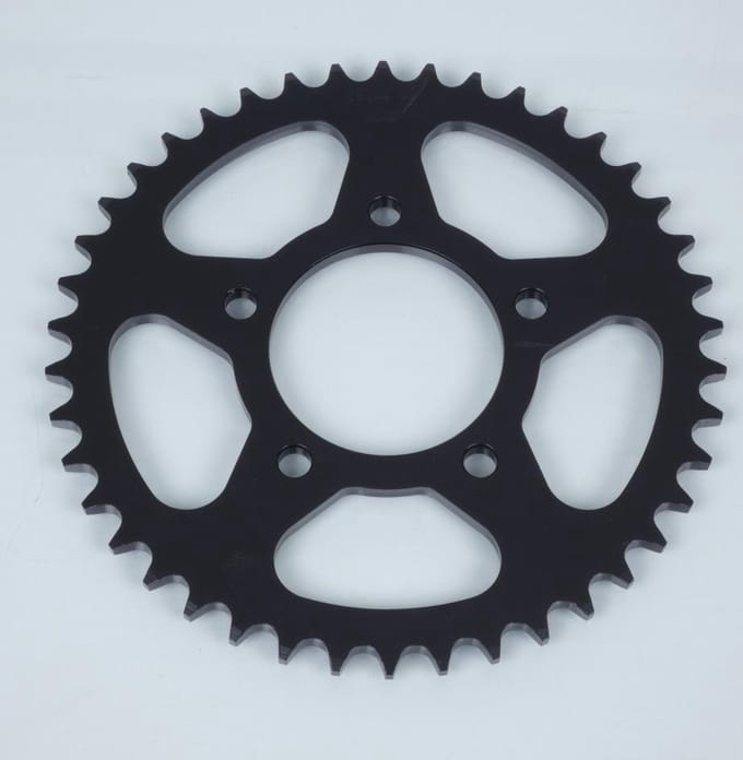 Couronne de transmission Esjot pour moto Benelli 500 Leoncino 2017 à 2019 42 dts