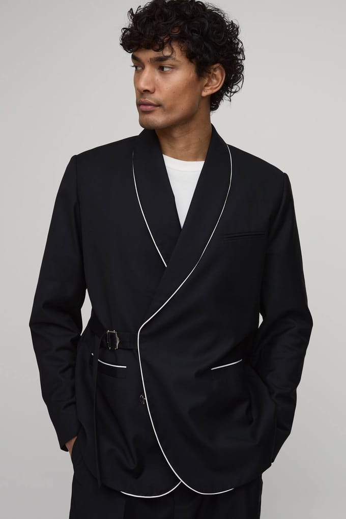 Satijnen Afwerking Wikkel Gesp Ontspannen Pasvorm Blazer | Black | Size 40