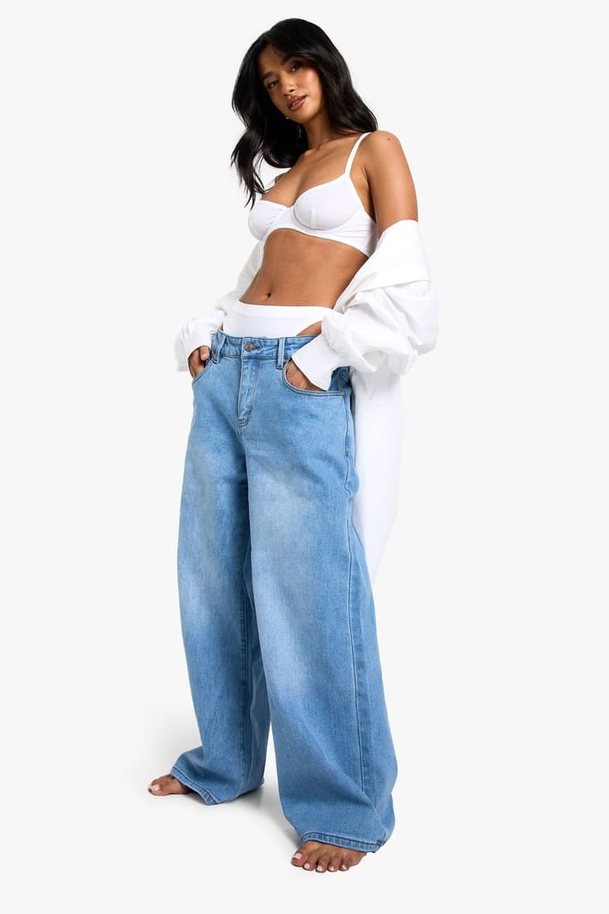 boohoo Dames De Petite Boyfriend Jeans met lage taille | Light Wash | Maat: 6/28L