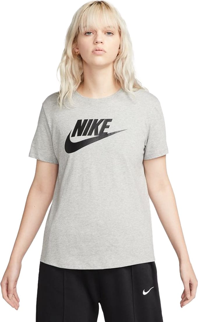 Nike Sportswear Essential Shirt Dames - Maat S