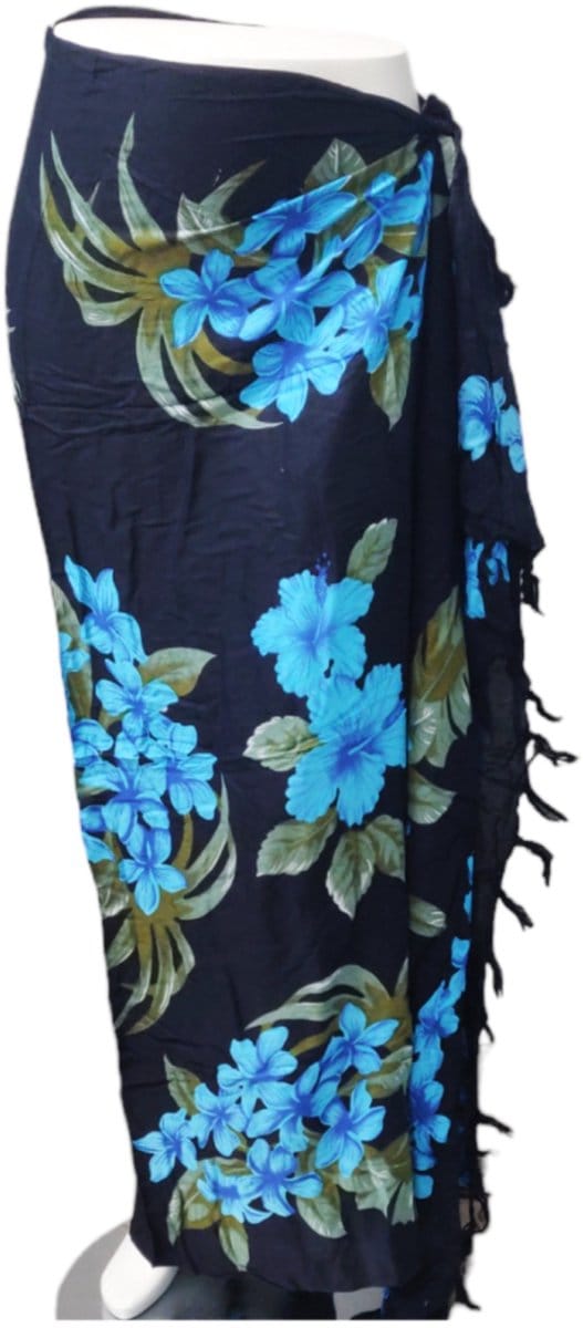 Om Namaste Sarong - 634 - Blauwe Bloemen op Zwart