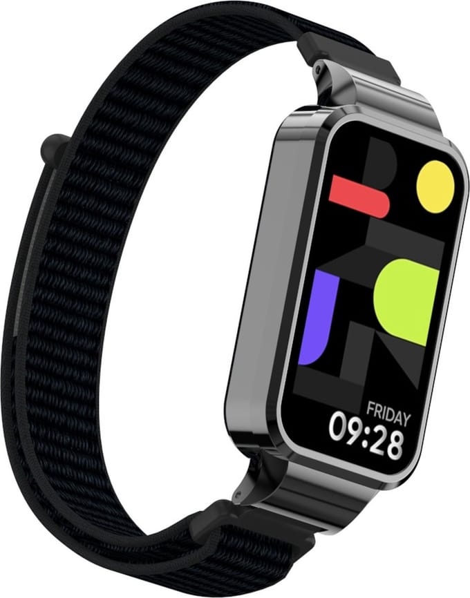 Strap-it Nylon bandje met klittenbandsluiting - geschikt voor de Xiaomi Smart Band 9 Active (zwart)