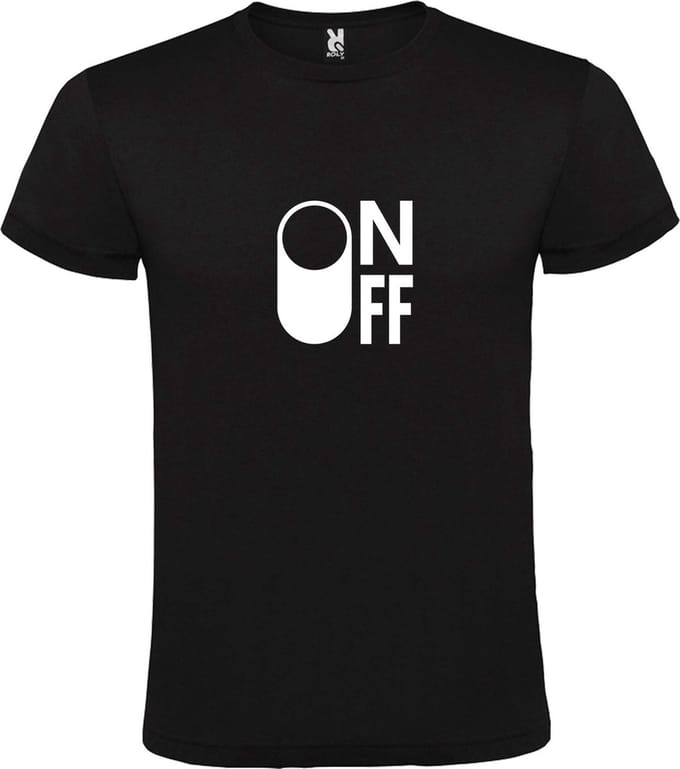 Zwart T-Shirt met “ On/Off Button ON “ afbeelding Wit Size L