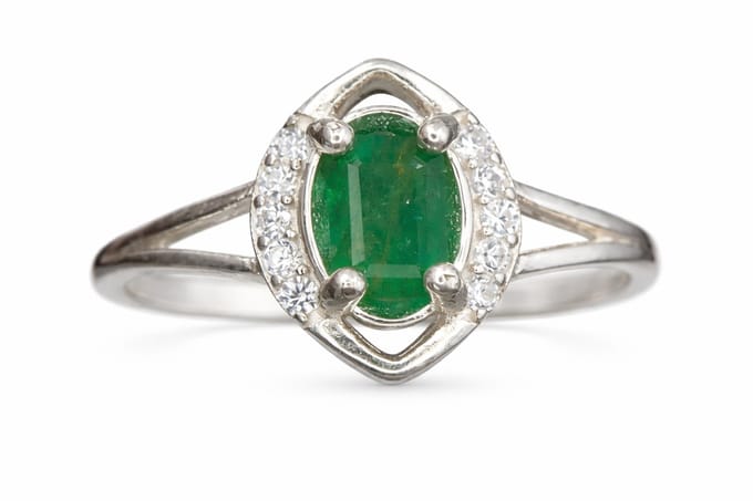 Smaragd Ring 925 Sterling Zilver - Groene Edelsteen Damesring - Elegant Design