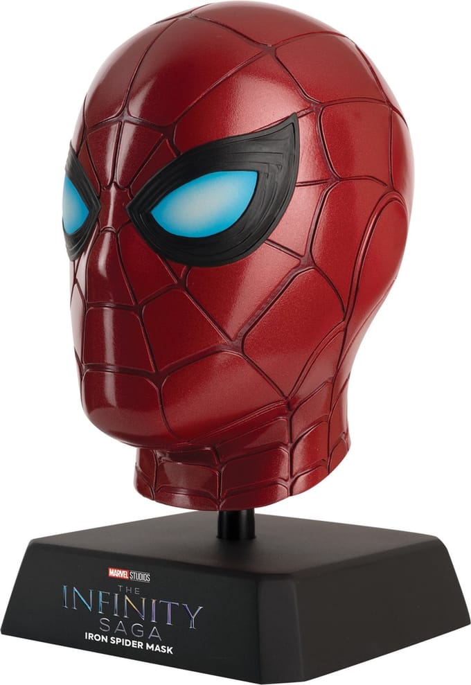 Marvel Movie Museum - Iron Spider masker replica
