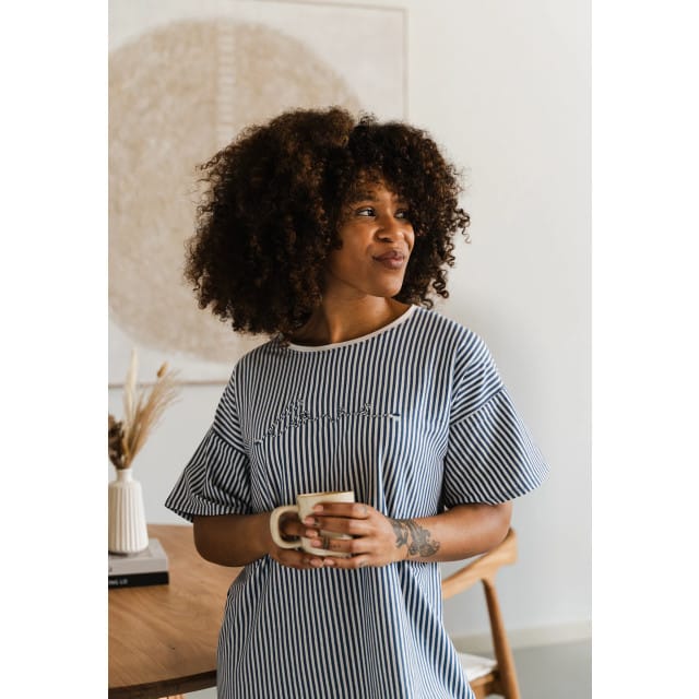 By Louise Dames Nachthemd Korte Mouw Gestreept Blauw Big Shirt - Maat S