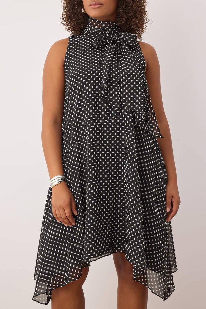 Curve Dames Midi Mouwloze Casual A-lijn Jurken met Polka Dot-print, Plus Size