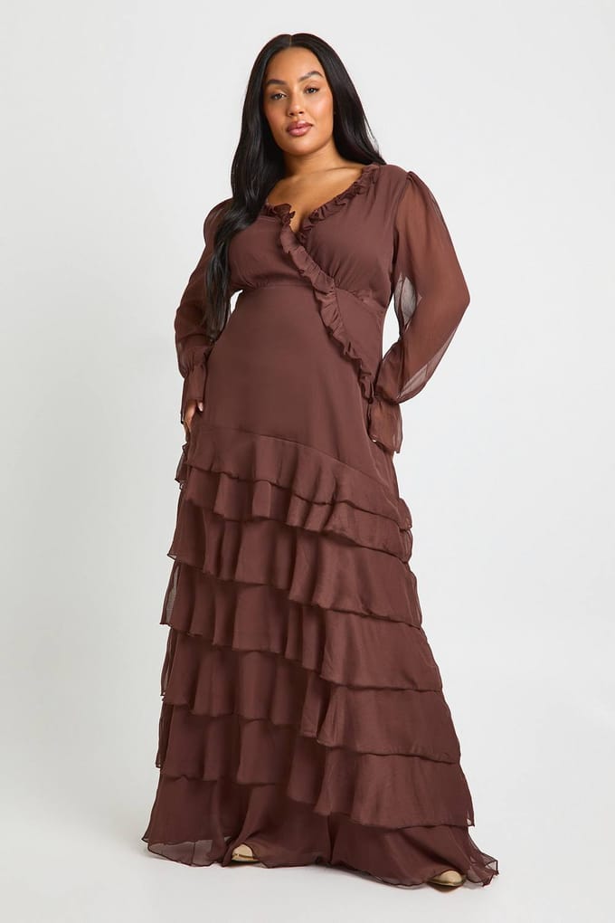 boohoo Dames Plus Chiffon Gerafelde Taille Skaterjurk | Chocolate | Maat: 16