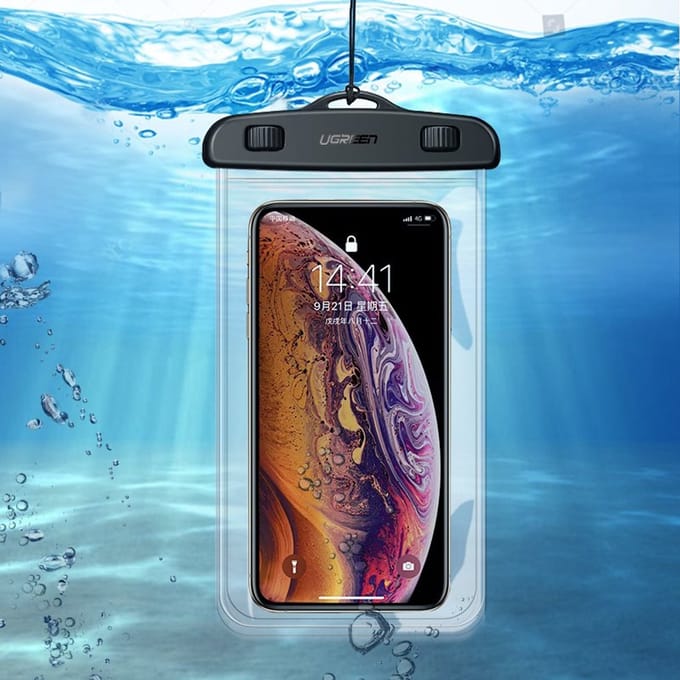 Ugreen - Waterdichte Telefoonhoes - IPX8 - Zwart - Met Koord