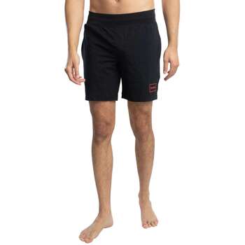 Korte regular fit broek met labeldetail, model 'Laze'