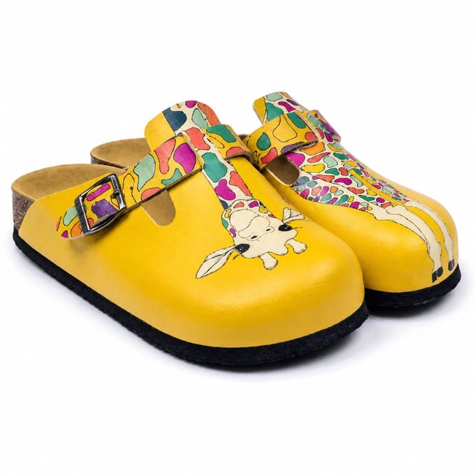 Goby Colorful Giraffe Dames Clogs – Handmade – Vegan Leer – Maat 38