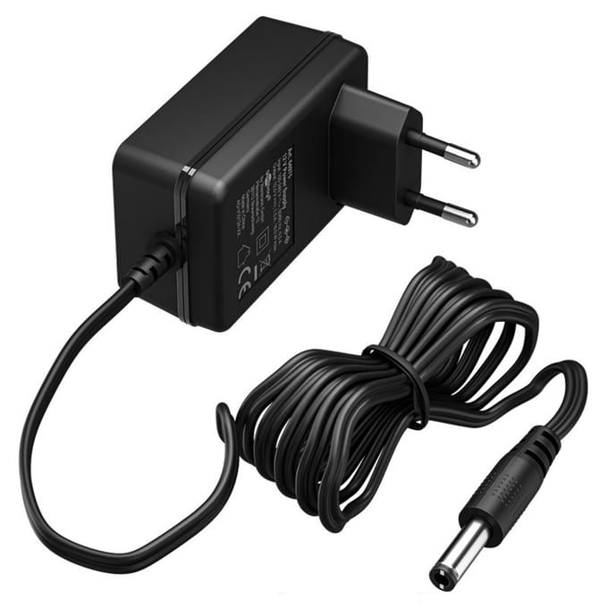 Goobay 12 V voeding 18 W 1,5 A met DC-stekker 5,5 x 2,5 mm, 1,8 m kabel, energiezuinig met laag stand-byverbruik, wereldwijd bruikbaar