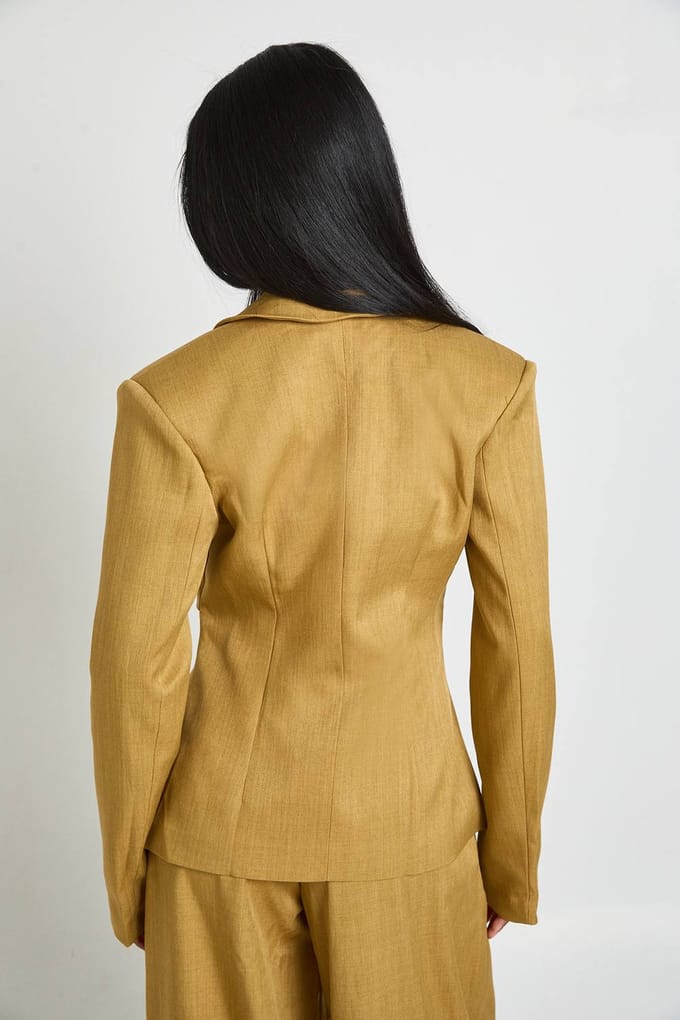 boohoo Dames Blazer met Gerimpelde Taille | Mustard | Maat: 12