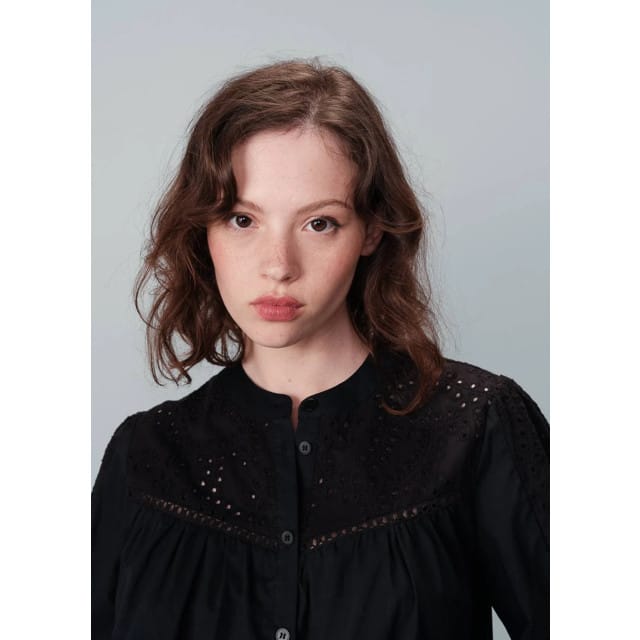 Zwarte broderie blouse Nolisa - Grace & Mila