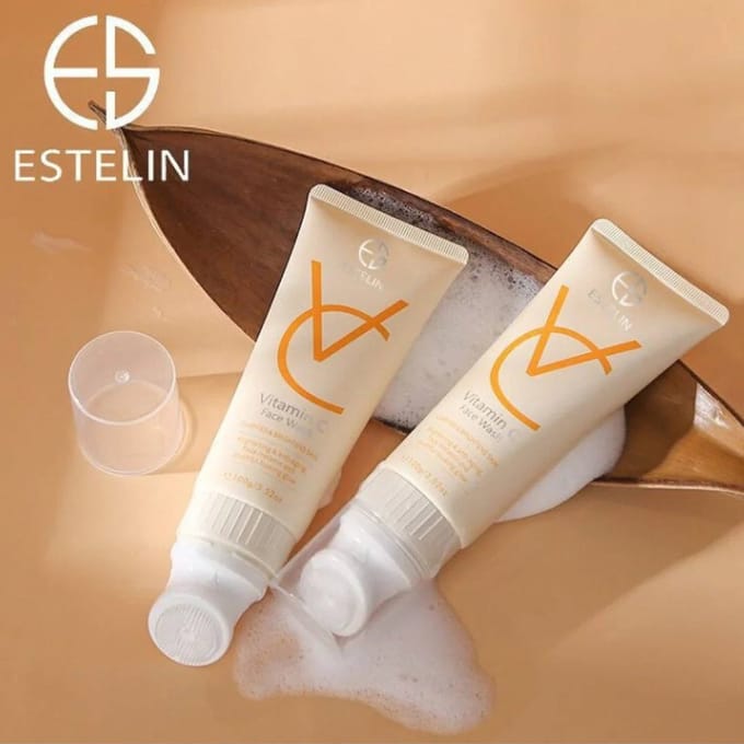 Estelin - Vitamin C Face Wash - Clarifies & Brightens Skin - 100 G