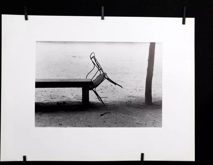 Poster - Tilted Chair - Eva Rubinstein - Zwart/Wit - Jaren 80 - 45x61 cm