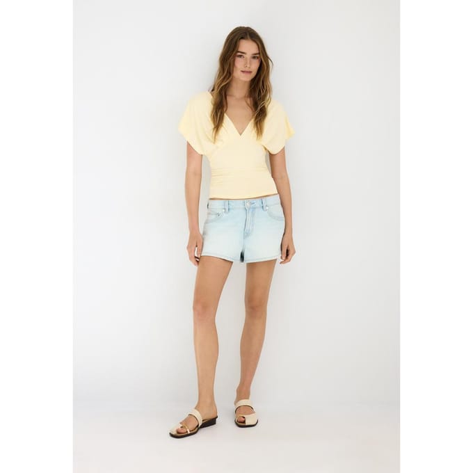 Stradivarius Top met V-hals en strik  Pastelgeel S