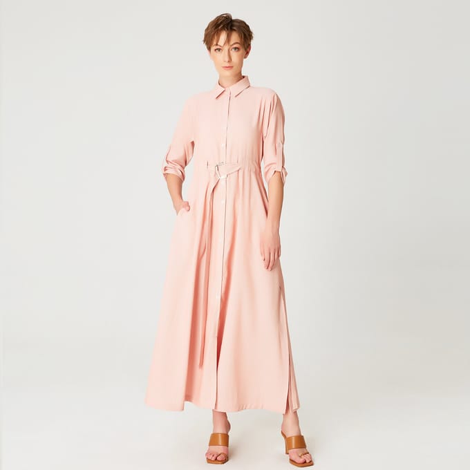 Lange minimalistische shirtjurk