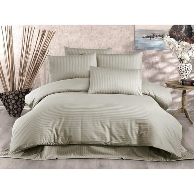 Parure de lit - 1 housse de couette 220x240 cm + 2 taies d'oreiller 60x60 cm - 70% polyester, 30% coton - Cappuccino