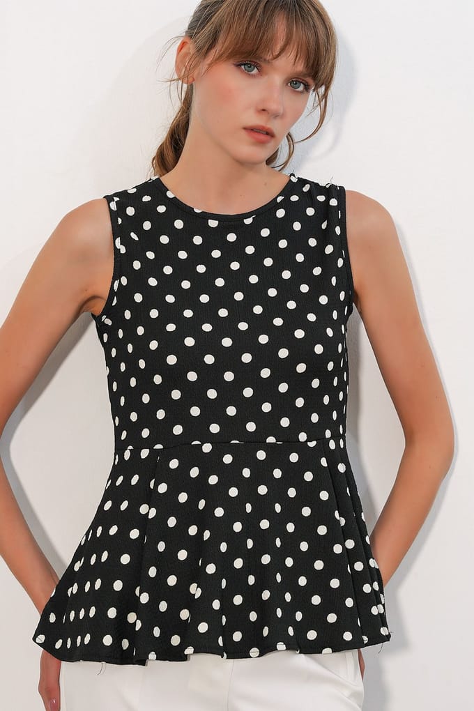 Gestipte Mouwloze Crêpe Blouse