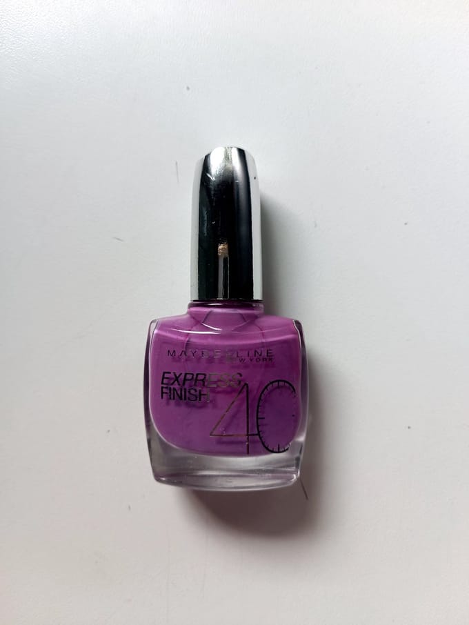 Maybelline express finish, 210 - pastel purple