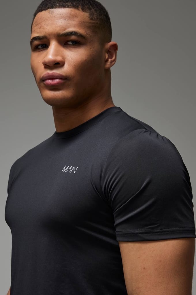 Man Active Regular Fit Performance Gym T-Shirt | Black | Size 2XL