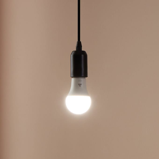 EGLO connect.z Smart LED Lamp - E14 - Ø 4,5 cm - Instelbaar RGB & wit licht - Dimbaar - Zigbee