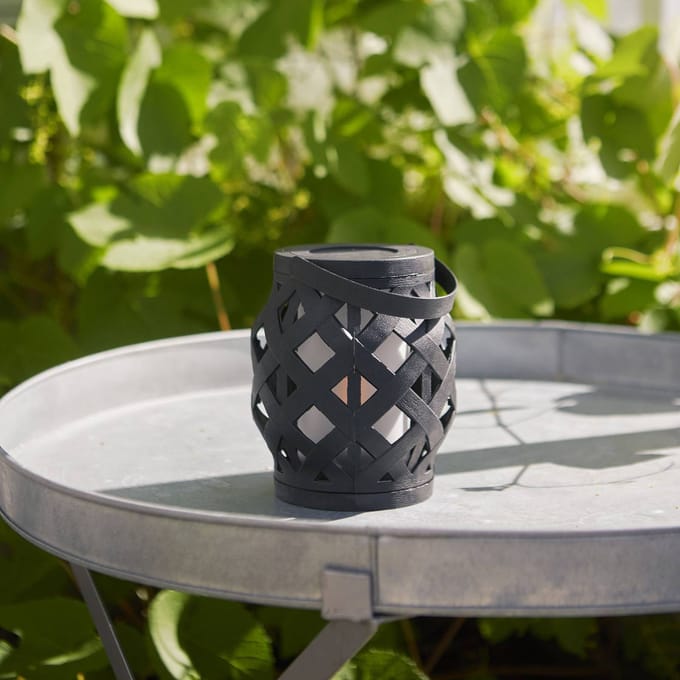 STAR TRADING LED lantaarn Flame Lantern, zwart, hoogte 16 cm
