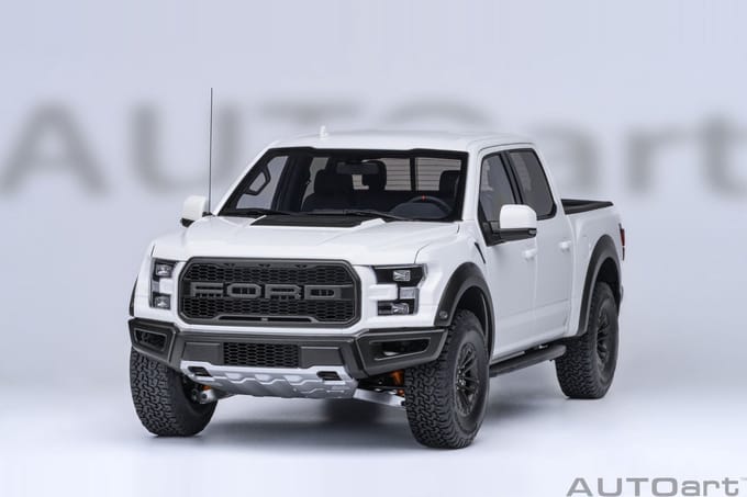 AUTOart 1/18 Ford F-150 Raptor Supercrew - 2019, Oxford White